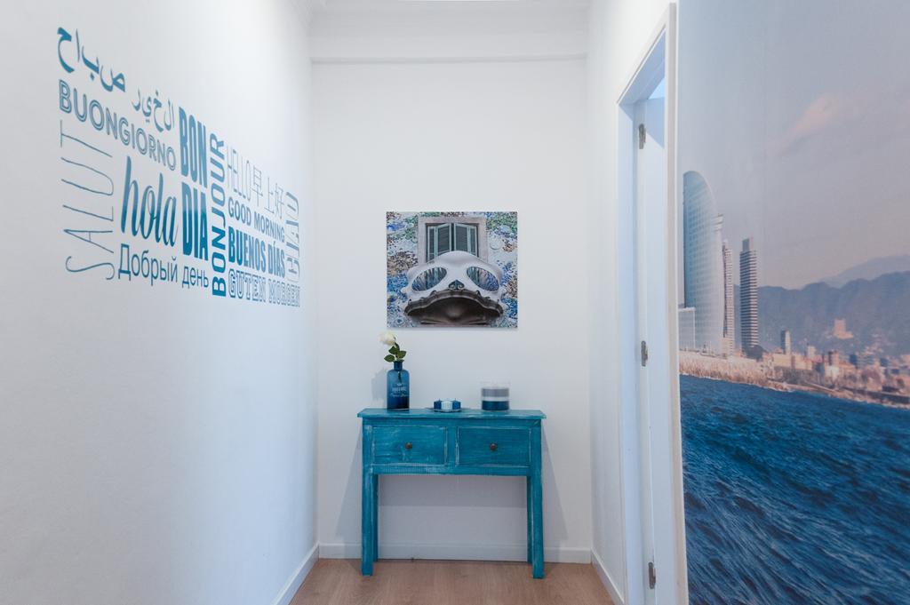 Alojamento de Acomodação e Pequeno-almoço Blue Barcelona